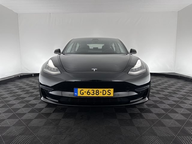 Tesla Model 3 Long Range AWD 75 kWh [ 3-Fase ] (INCL-BTW) Aut. *PANO | PILOTE AUTOMATIQUE | CUIR NAPPA ENTIÈREMENT UTILISÉ | SANS CLÉ | LED ENTIÈREMENT UTILISÉ | PACK MÉMOIRE | VUE PANORAMIQUE | DAB | CONNEXION À L’APPLICATION | COCKPIT VIRTUEL | ASSISTANCE AU SUIVI DE LA VOIE | SIÈGES CONFORT | 19″ALU*
