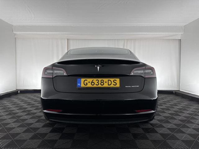 Tesla Model 3 Long Range AWD 75 kWh [ 3-Fase ] (INCL-BTW) Aut. *PANO | PILOTE AUTOMATIQUE | CUIR NAPPA ENTIÈREMENT UTILISÉ | SANS CLÉ | LED ENTIÈREMENT UTILISÉ | PACK MÉMOIRE | VUE PANORAMIQUE | DAB | CONNEXION À L’APPLICATION | COCKPIT VIRTUEL | ASSISTANCE AU SUIVI DE LA VOIE | SIÈGES CONFORT | 19″ALU*