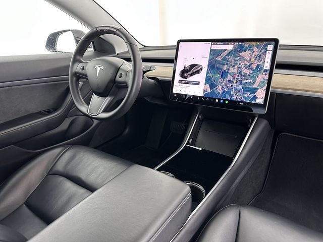 Tesla Model 3 Long Range AWD 75 kWh [ 3-Fase ] (INCL-BTW) Aut. *PANO | PILOTE AUTOMATIQUE | CUIR NAPPA ENTIÈREMENT UTILISÉ | SANS CLÉ | LED ENTIÈREMENT UTILISÉ | PACK MÉMOIRE | VUE PANORAMIQUE | DAB | CONNEXION À L’APPLICATION | COCKPIT VIRTUEL | ASSISTANCE AU SUIVI DE LA VOIE | SIÈGES CONFORT | 19″ALU*