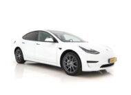Tesla Model 3 Standard RWD Plus 60 kWh [ 3-Fase ] (INCL-BTW) Aut. *PANO | PILOTE AUTOMATIQUE | CUIR NAPPA ENTIÈREMENT UTILISÉ | SANS CLÉ | LED ENTIÈREMENT UTILISÉ | PACK MÉMOIRE | VUE PANORAMIQUE | DAB | CONNEXION À L’APPLICATION | COCKPIT VIRTUEL | ASSISTANCE AU SUIVI DE LA VOIE | SIÈGES CONFORT | 18″ALU*