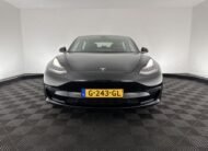 Tesla Model 3 Standard RWD Plus 60 kWh [ 3-Fase ] (INCL-BTW) Aut. *PANO | PILOTE AUTOMATIQUE | CUIR NAPPA | SANS CLÉ | ENTIÈREMENT LED | PACK MÉMOIRE | VUE PANORAMIQUE | DAB | APP-CONNECT | DIGI-COCKPIT | LANE-ASSIST | SIÈGES CONFORT | 18″ALU*