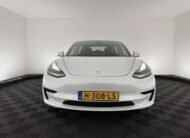 Tesla Model 3 Standard RWD Plus 60 kWh [ 3-Fase ] (INCL-BTW) Aut. *PANO | PILOTE AUTOMATIQUE | CUIR NAPPA ENTIÈREMENT UTILISÉ | SANS CLÉ | LED ENTIÈREMENT UTILISÉ | PACK MÉMOIRE | VUE PANORAMIQUE | DAB | CONNEXION À L’APPLICATION | COCKPIT VIRTUEL | ASSISTANCE AU SUIVI DE LA VOIE | SIÈGES CONFORT | 18″ALU*