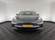 Tesla Model 3 Standard RWD Plus 60 kWh [ 3-Fase ] (INCL-BTW) Aut. *PANO | PILOTE AUTOMATIQUE | CUIR NAPPA | SANS CLÉ | ENTIÈREMENT LED | PACK MÉMOIRE | VUE PANORAMIQUE | DAB | APP-CONNECT | DIGI-COCKPIT | LANE-ASSIST | SIÈGES CONFORT | 18″ALU*