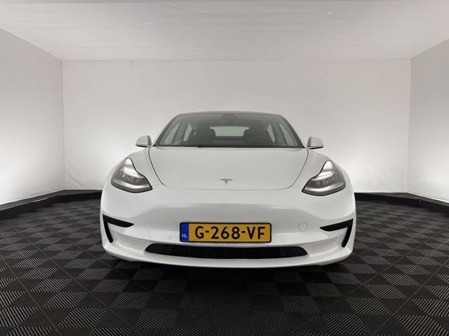 Tesla Model 3 Standard RWD Plus 60 kWh [ 3-Fase ] *PANO | PILOTE AUTOMATIQUE | CUIR NAPPA | SANS CLÉ | ENTIÈREMENT LED | PACK MÉMOIRE | VUE PANORAMIQUE | DAB | APP-CONNECT | DIGI-COCKPIT | LANE-ASSIST | SIÈGES CONFORT | 19″ALU*