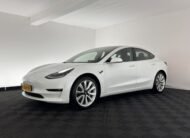 Tesla Model 3 Standard RWD Plus 60 kWh [ 3-Fase ] *PANO | PILOTE AUTOMATIQUE | CUIR NAPPA | SANS CLÉ | ENTIÈREMENT LED | PACK MÉMOIRE | VUE PANORAMIQUE | DAB | APP-CONNECT | DIGI-COCKPIT | LANE-ASSIST | SIÈGES CONFORT | 19″ALU*