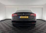 Tesla Model 3 Standard RWD Plus 60 kWh [ 3-Fase ] (INCL-BTW) Aut. *PANO | PILOTE AUTOMATIQUE | CUIR NAPPA | SANS CLÉ | ENTIÈREMENT LED | PACK MÉMOIRE | VUE PANORAMIQUE | DAB | APP-CONNECT | DIGI-COCKPIT | LANE-ASSIST | SIÈGES CONFORT | 19″ALU*