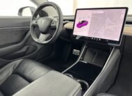 Tesla Model 3 Standard RWD Plus 60 kWh [ 3-Fase ] (INCL-BTW) Aut. *PANO | PILOTE AUTOMATIQUE | CUIR NAPPA | SANS CLÉ | ENTIÈREMENT LED | PACK MÉMOIRE | VUE PANORAMIQUE | DAB | APP-CONNECT | DIGI-COCKPIT | LANE-ASSIST | SIÈGES CONFORT | 18″ALU*