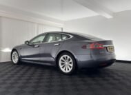 Tesla Model S 100D AWD [ 3-Fase ] (INCL-BTW) *PANO | CUIR NAPPA ENTIÈREMENT | PILOTE AUTOMATIQUE | SUSPENSION PNEUMATIQUE | LED ENTIÈREMENT | ADAPT.CRUISE | SANS CLÉ | PACK MÉMOIRE | VUE PANORAMIQUE | COCKPIT NUMÉRIQUE | SIÈGES CONFORT | 19 » ALU*