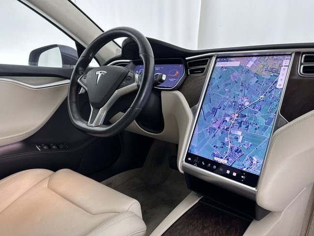 Tesla Model S 100D AWD [ 3-Fase ] (INCL-BTW) *PANO | CUIR NAPPA ENTIÈREMENT | PILOTE AUTOMATIQUE | SUSPENSION PNEUMATIQUE | LED ENTIÈREMENT | ADAPT.CRUISE | SANS CLÉ | PACK MÉMOIRE | VUE PANORAMIQUE | COCKPIT NUMÉRIQUE | SIÈGES CONFORT | 19 » ALU*