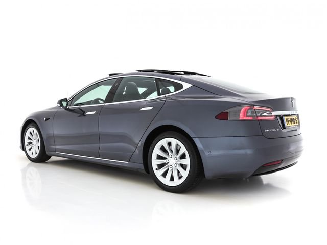 Tesla Model S 235 Kw Base [ 3-Fase ] (INCL-BTW) *PANO | PILOTE AUTOMATIQUE | SANS CLÉ | ENTIÈREMENT LED | 1/2-LEDER | NAVI-FULLMAP | SURROUND-VIEW | APP-CONNECT | LANE-ASSIST | VIRTUAL-COCKPIT | DAB | SIÈGES SPORT | 19″ALU