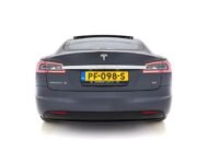 Tesla Model S 235 Kw Base [ 3-Fase ] (INCL-BTW) *PANO | PILOTE AUTOMATIQUE | SANS CLÉ | ENTIÈREMENT LED | 1/2-LEDER | NAVI-FULLMAP | SURROUND-VIEW | APP-CONNECT | LANE-ASSIST | VIRTUAL-COCKPIT | DAB | SIÈGES SPORT | 19″ALU