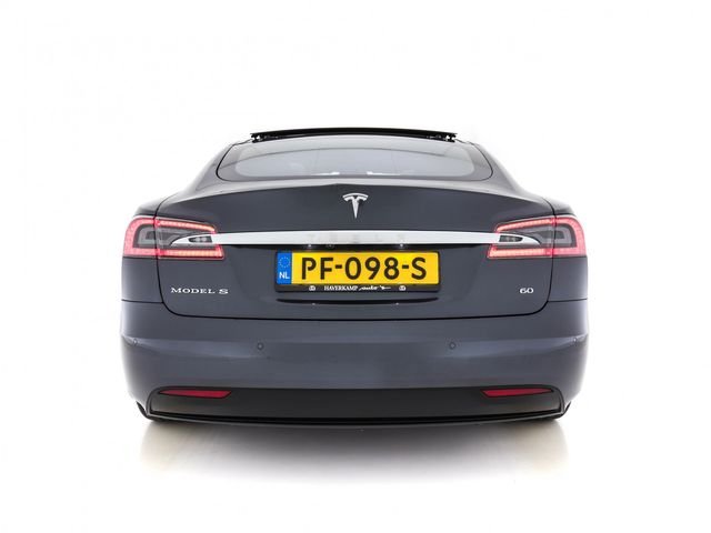 Tesla Model S 235 Kw Base [ 3-Fase ] (INCL-BTW) *PANO | PILOTE AUTOMATIQUE | SANS CLÉ | ENTIÈREMENT LED | 1/2-LEDER | NAVI-FULLMAP | SURROUND-VIEW | APP-CONNECT | LANE-ASSIST | VIRTUAL-COCKPIT | DAB | SIÈGES SPORT | 19″ALU