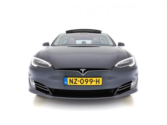 Tesla Model S 235 kW Base Premium-Pack Sound-Studio-Pack [ 3-Fase ] (INCL-BTW) *PANO | NAPPA-PLEIN | FULL-LED | NAVI-FULLMAP | SURROUND-VIEW | KEYLESS | AUTO-PILOT | LANE-ASSIST | DAB | VIRTUAL-COCKPIT | SIÈGES SPORT | 19″ALU*