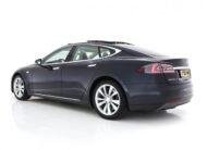 Tesla Model S 85 Base Tech-Pack Sound-Studio-Package [3-Fase] (INCL-BTW) *SUPERCHARGE GRATUITE* *PANO | SANS CLÉ | VOLLEDER | NAVI-FULLMAP | FULL-LED | CAMÉRA | DAB | CRUISE | SIÈGES CONFORT | 19″ALU*