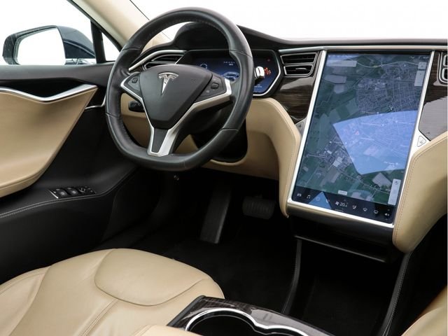 Tesla Model S 85 Base Tech-Pack Sound-Studio-Package [3-Fase] (INCL-BTW) *SUPERCHARGE GRATUITE* *PANO | SANS CLÉ | VOLLEDER | NAVI-FULLMAP | FULL-LED | CAMÉRA | DAB | CRUISE | SIÈGES CONFORT | 19″ALU*
