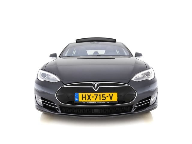 Tesla Model S P85D Performance-Pack AWD [ 3-Fase ] (INCL-BTW) *PANO | NAPPA-PLEINS FEUX | PILOTE AUTOMATIQUE | SUSPENSION PNEUMATIQUE | SANS CLÉ | CAMÉRA | ENTIÈREMENT LED | CROISIÈRE ADAPTATIVE | COCKPIT VIRTUEL | SIÈGES SPORT | 19″ ALU*